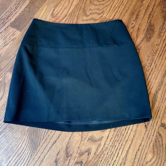 Black Express Mini Skirt - Picture 1 of 3